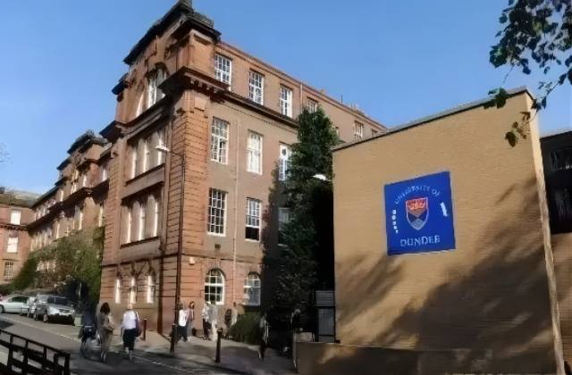 英国邓迪大学一年所需费用要多少？