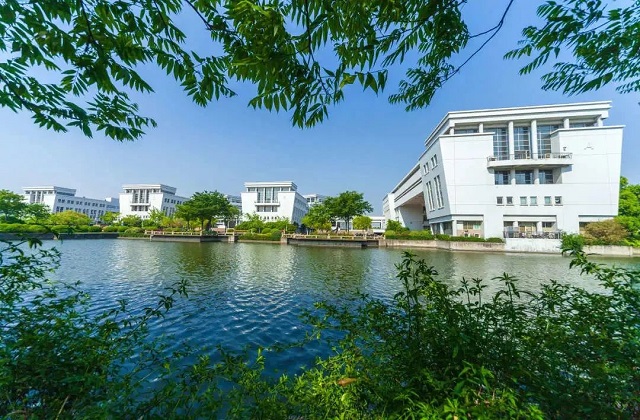 上海大学MBA报考条件及费用