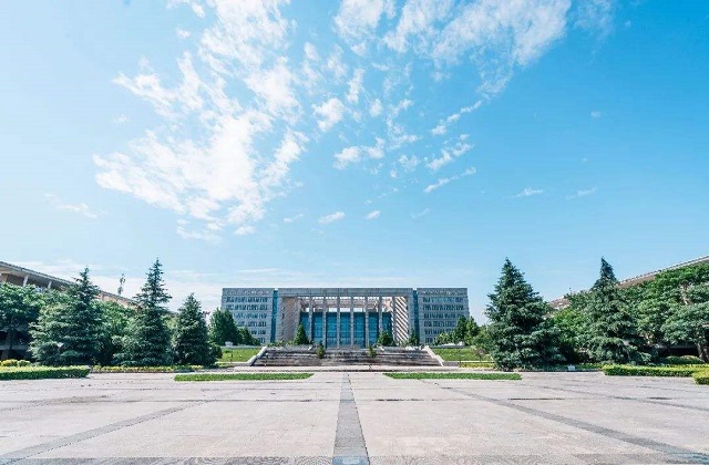 西北大学MBA报考条件及费用