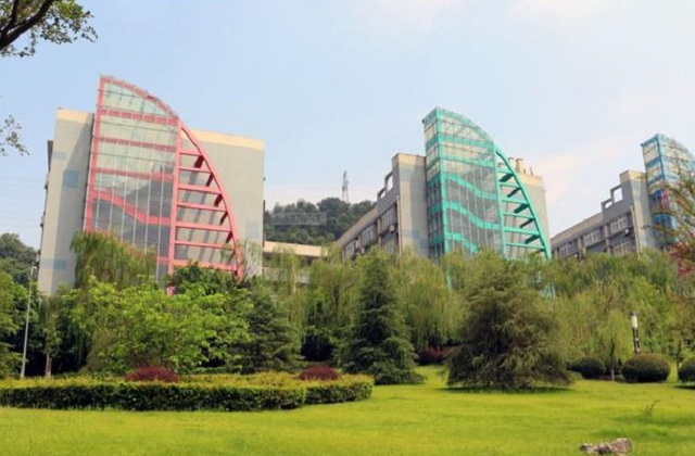 重庆邮电大学MBA报考条件及费用