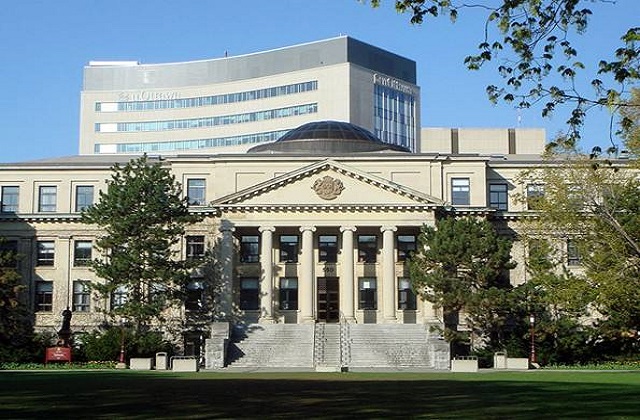 加拿大渥太华大学怎么样？