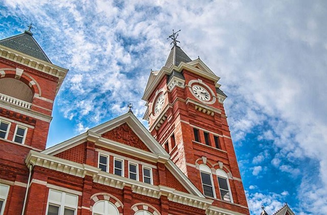 美国爱荷华大学怎么样？