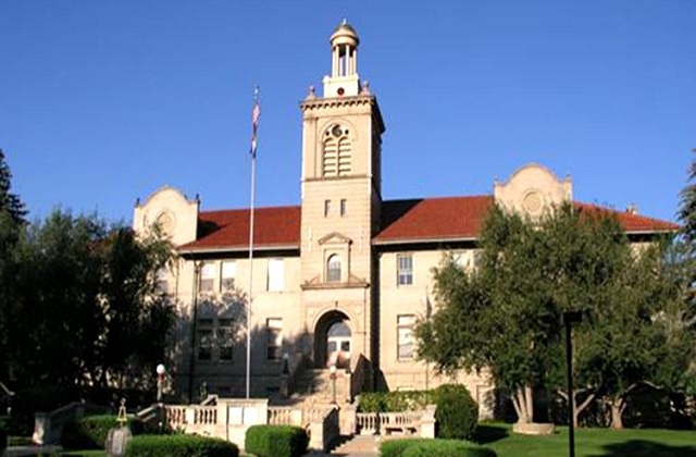 美国新墨西哥大学申请条件及费用