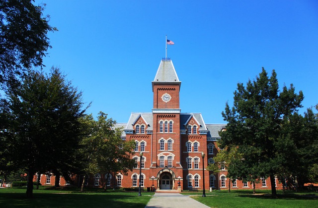 美国俄亥俄大学申请条件及费用