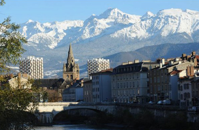 2017-2022年法国格勒诺布尔大学QS世界排名