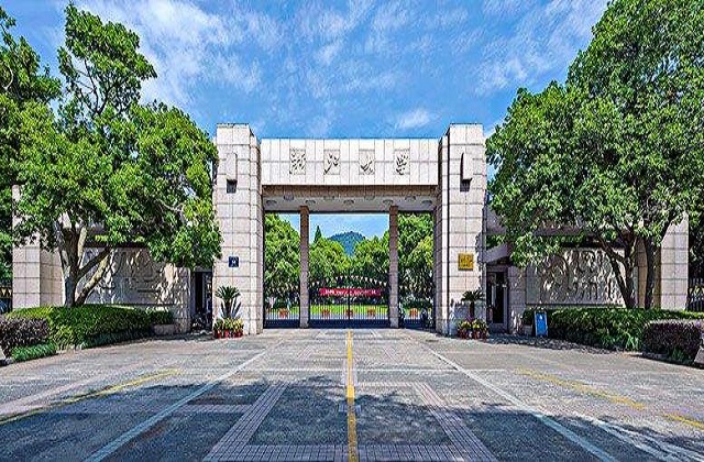 2017-2022年浙江大学QS世界排名