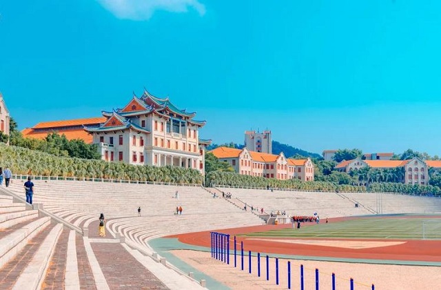 2017-2022年厦门大学QS世界排名