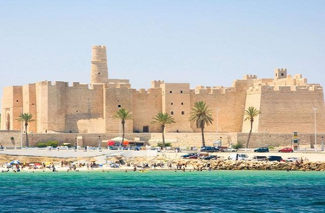 2022年突尼斯埃尔马纳尔大学QS世界排名