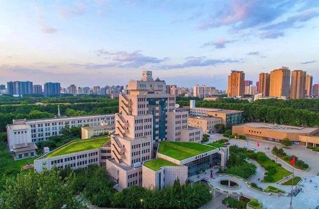 2022年对外经济贸易大学QS世界排名