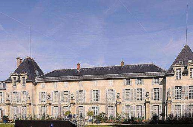 2017-2022年法国巴黎第十大学QS世界排名