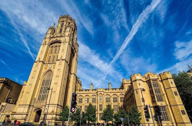 2017-2022年英国布里斯托大学QS世界排名