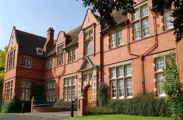 2022年英国哈珀亚当斯大学QS世界排名