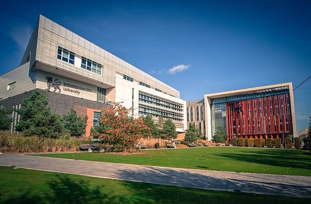 2022年英国伯明翰城市大学QS世界排名