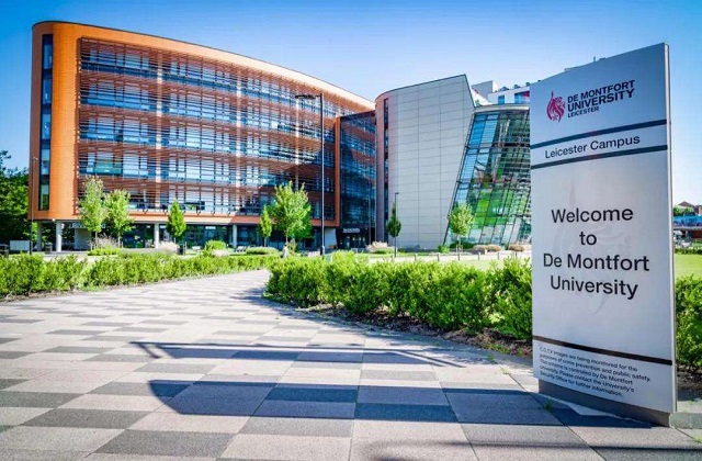 2022年英国德蒙福特大学QS世界排名