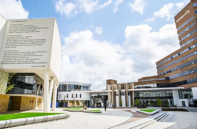 2018-2022年英国哈德斯菲尔德大学QS世界排名