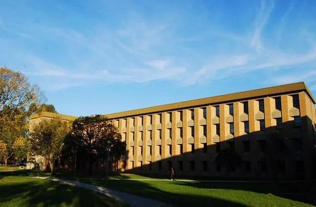 2017-2023年澳大利亚斯威本科技大学QS世界排名