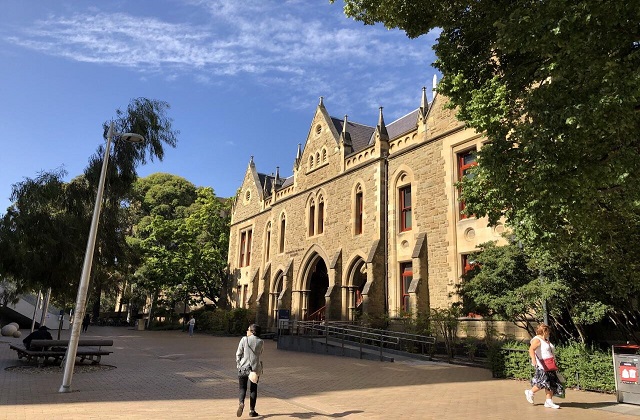 2017-2023年澳大利亚墨尔本大学QS世界排名