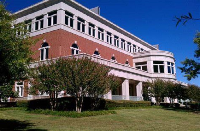 2017-2023年美国阿肯色大学QS世界排名