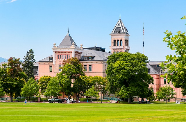2017-2023年美国犹他州立大学QS世界排名